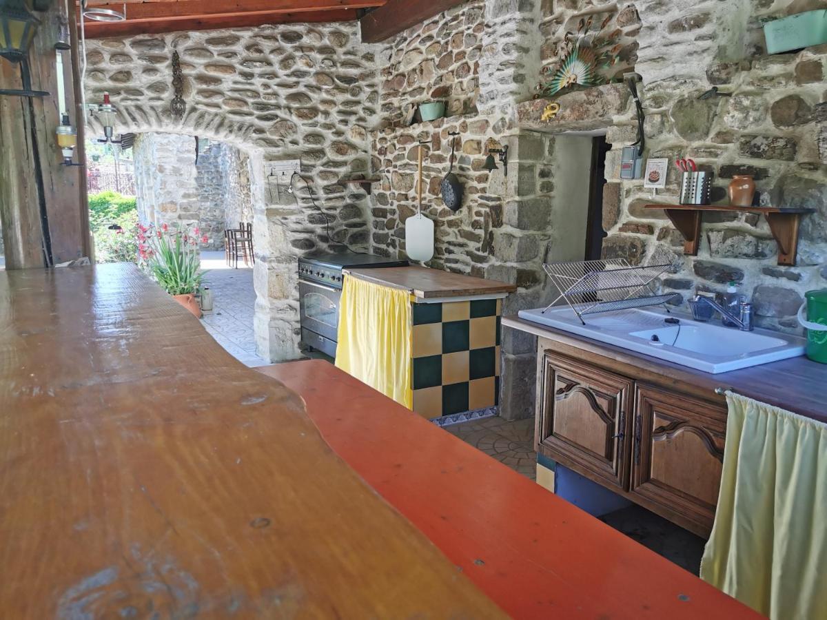 Mes Maisons Gardoises, Two Gites Sleeping 13 With Two Private Pools, Kids Room, Laundry, Disco, Free Wifi, Linen And Dog'S Are Welcome Gagnières Eksteriør billede