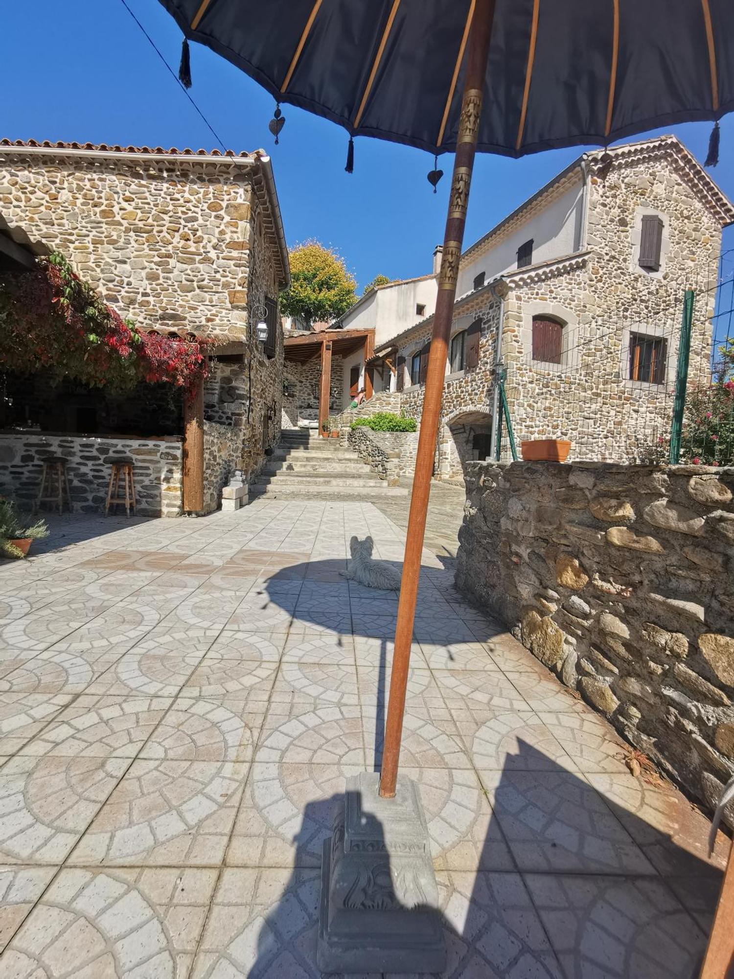 Mes Maisons Gardoises, Two Gites Sleeping 13 With Two Private Pools, Kids Room, Laundry, Disco, Free Wifi, Linen And Dog'S Are Welcome Gagnières Eksteriør billede